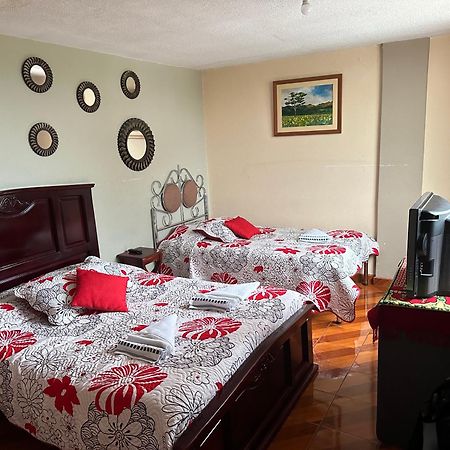 Hostal Jora Continental Cotacachi Eksteriør bilde