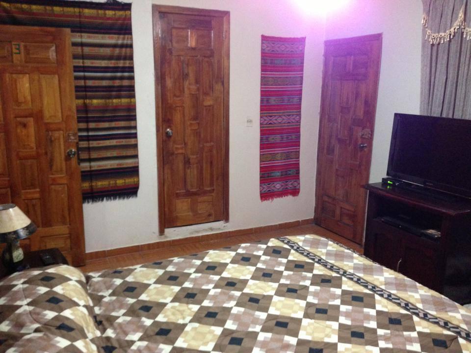 Hostal Jora Continental Cotacachi Rom bilde