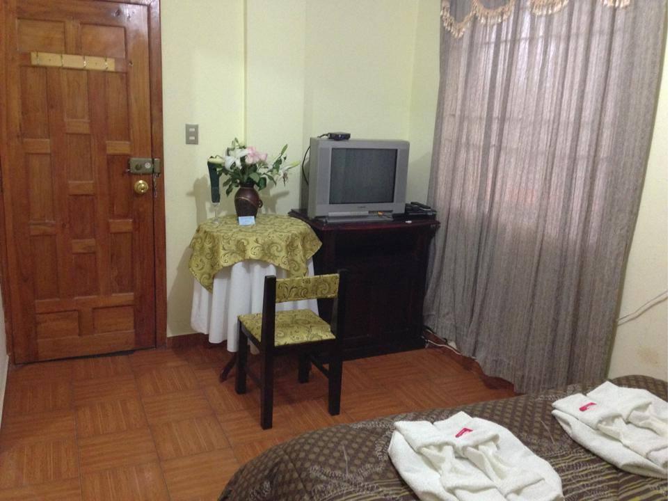Hostal Jora Continental Cotacachi Rom bilde